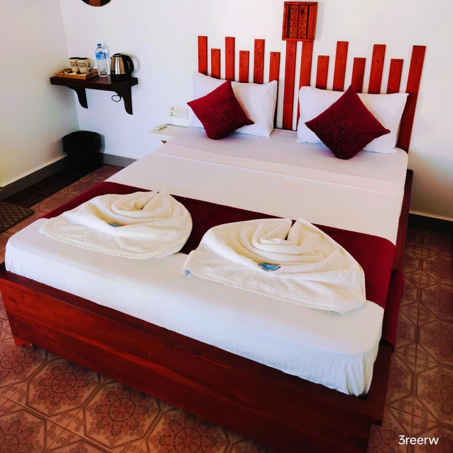 French Garden Pragash Beach Hotel Trincomalee Exterior photo